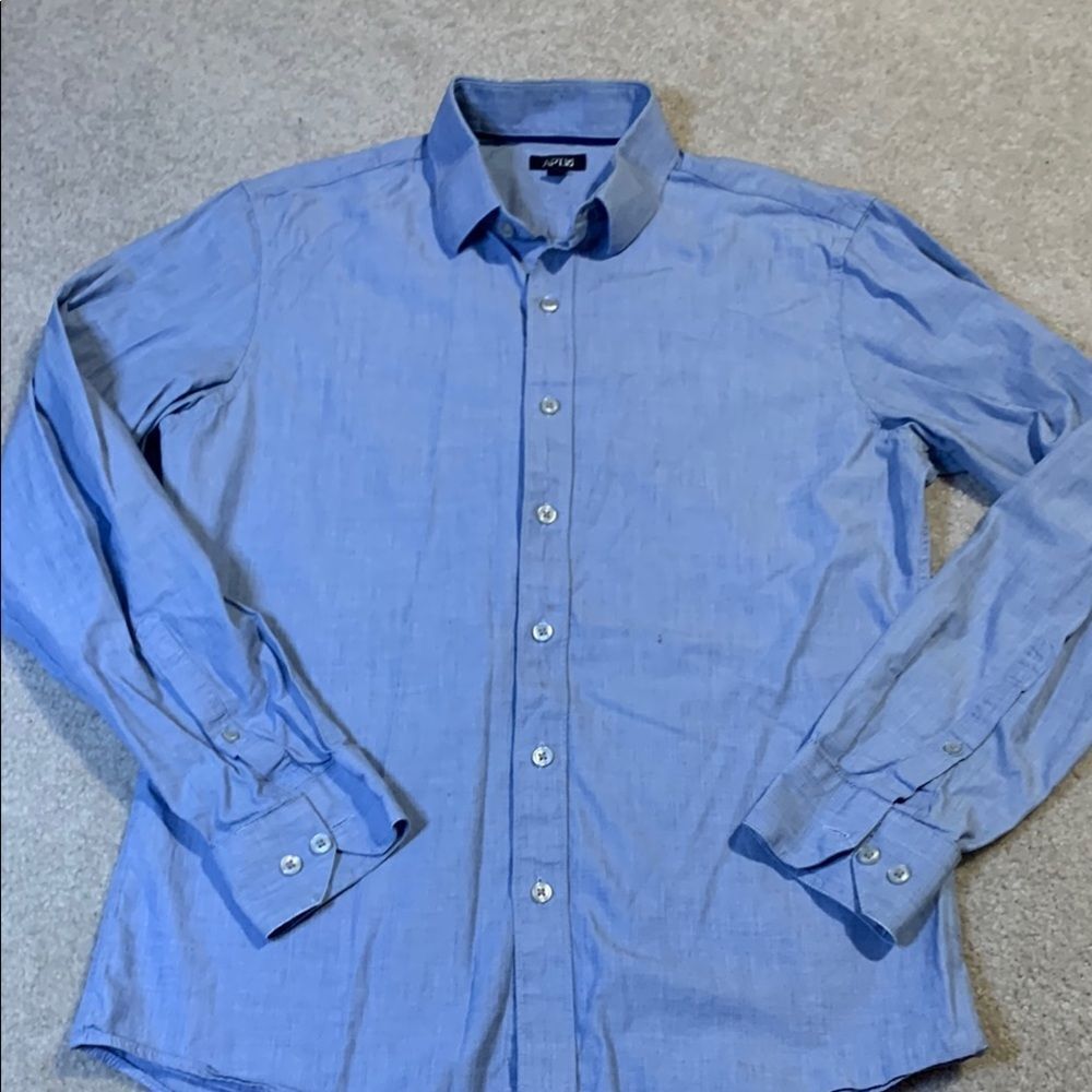 Apt. 9 size small Blue men's dress Shirt